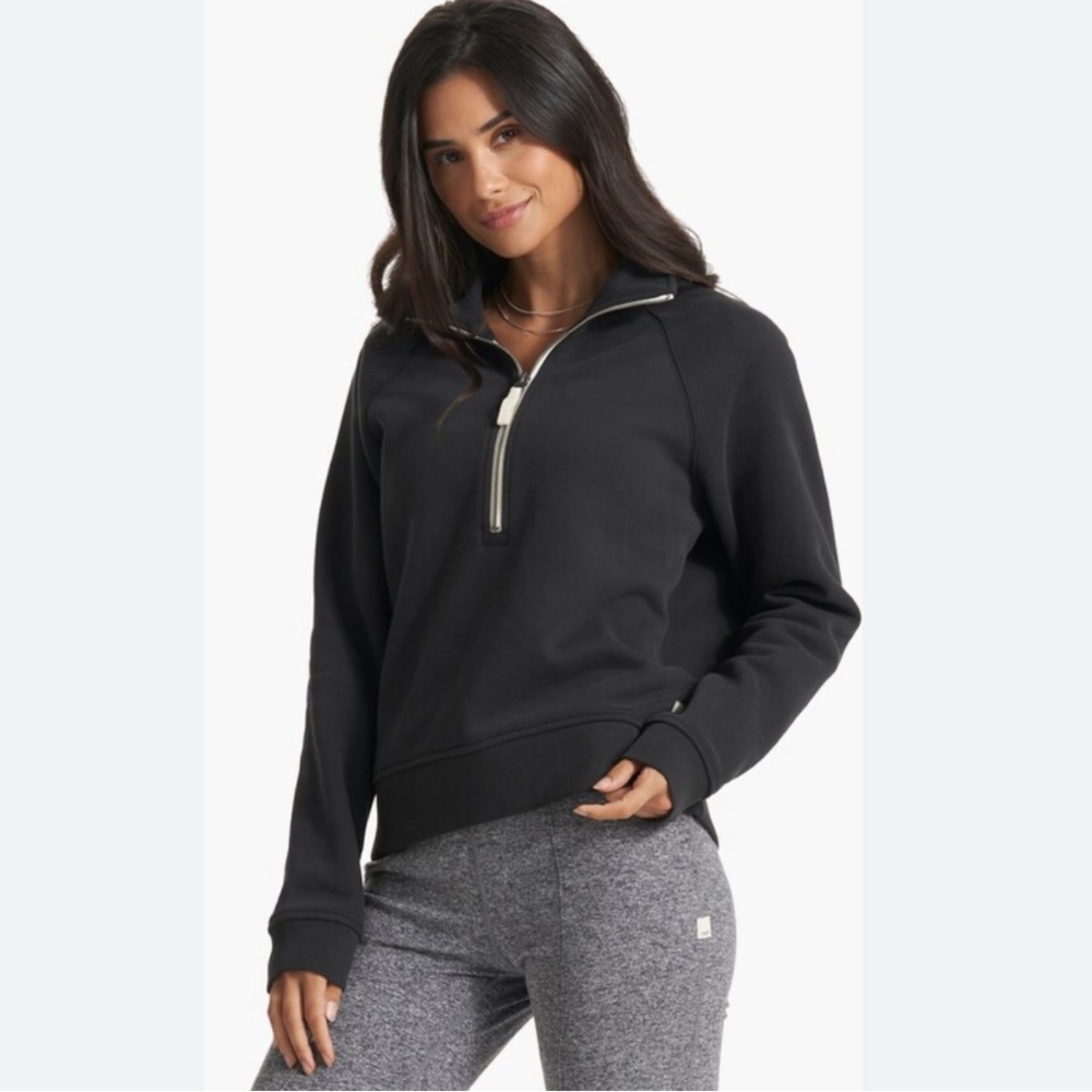 NWT Vuori Restore Half Zip In Washed Black